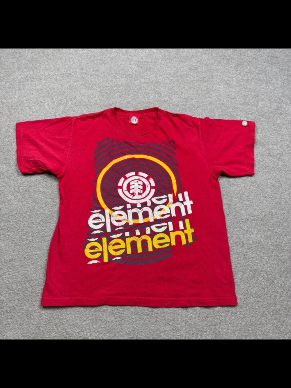 Vintage Element Skateboarding YOUTH Size XL Extra Large Red Short Sleeve Y2K Boy